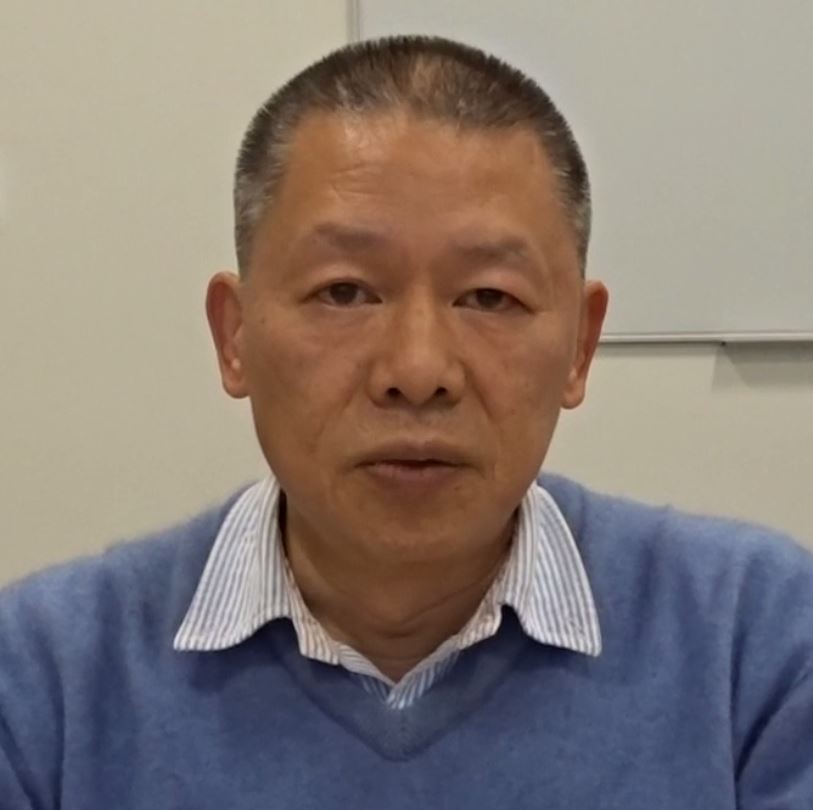 Dr. Nawawi Chouw
